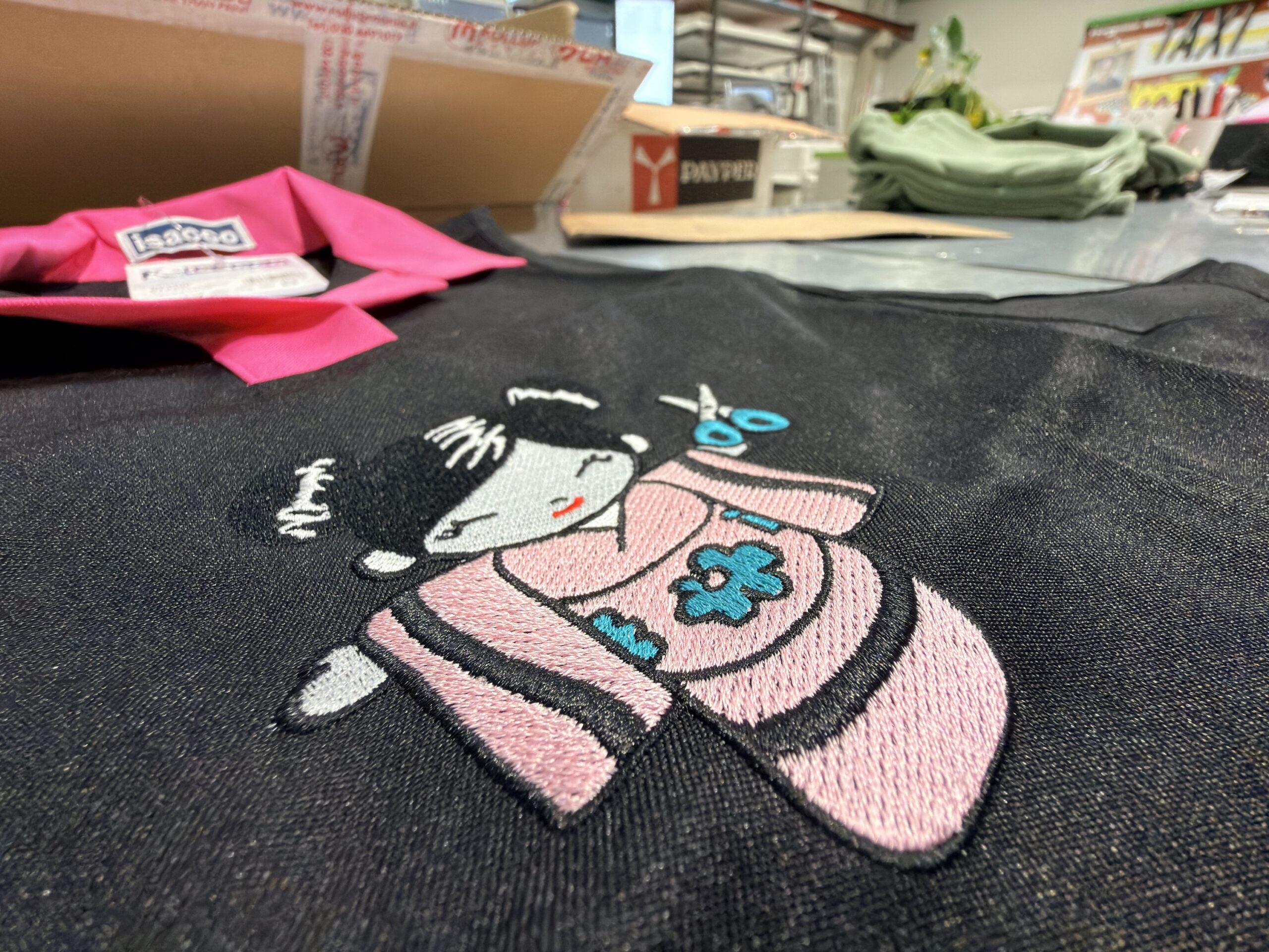 Abbigliamento personalizzato aziendale ricamo Brescia
